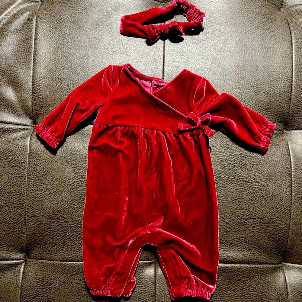 Adorable burgundy jumpsuit